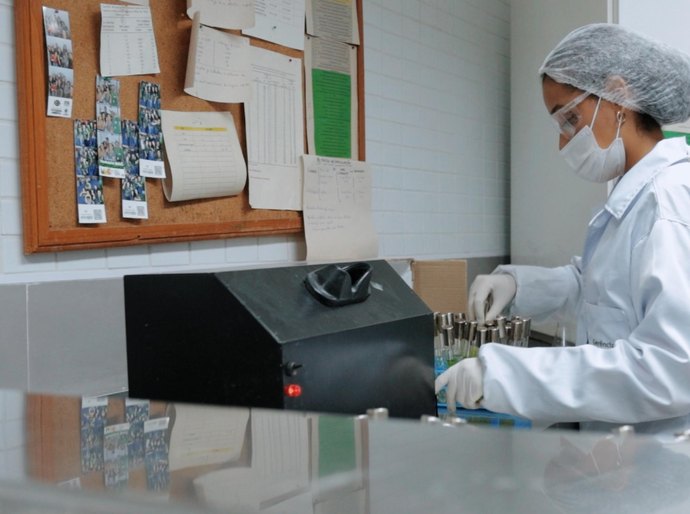 Análise da água: conheça o trabalho por trás da balneabilidade feita pelo IMA/AL