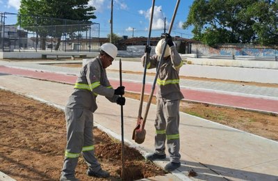 Expansão do Parque Esportivo do Benedito Bentes recebe obras de iluminação em LED