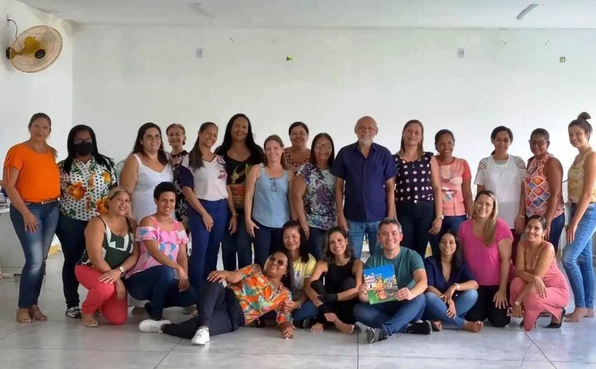 Sala de Criatividade para professores abre programação da Flipenedo