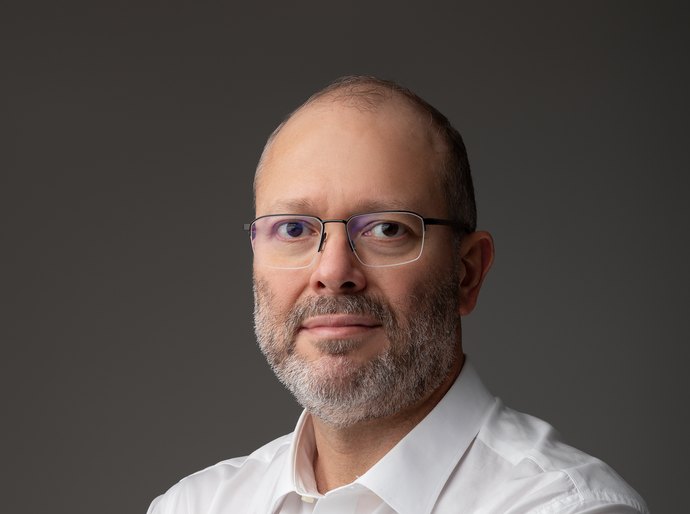 Humberto Pimentel lança romance policial na Livraria Leitura, nesta quinta (16)