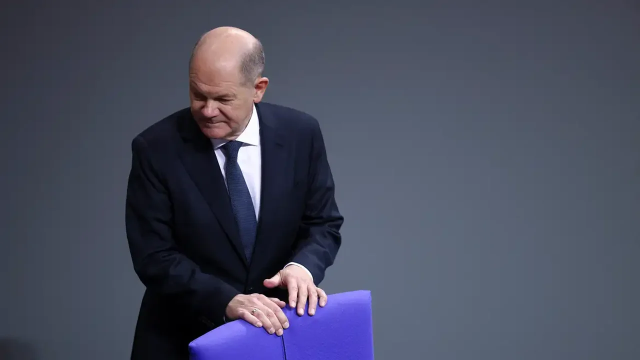 Presidente da Alemanha dissolve Parlamento e marca eleição nacional para 23 de fevereiro