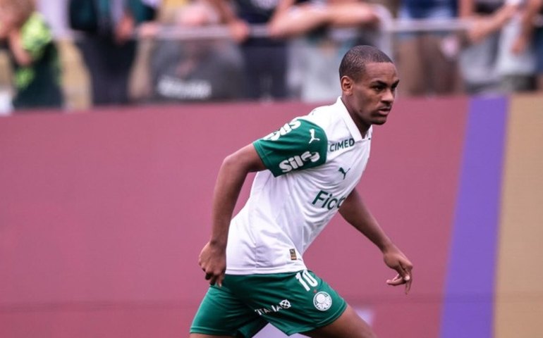 Barcelona está atrás de nova joia do Palmeiras que tem multa de R$ 590 milhões