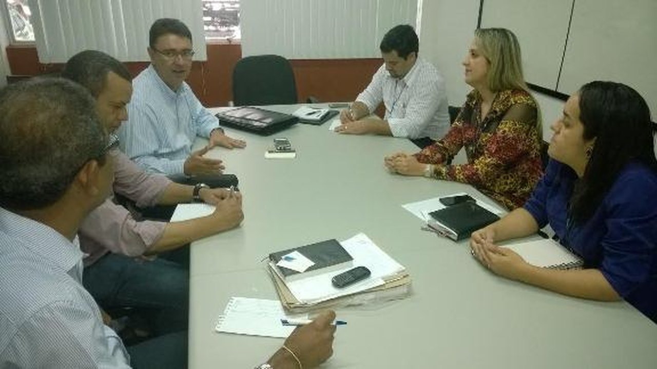 Artesãos do Pontal do Coruripe recebem apoio da Desenvolve