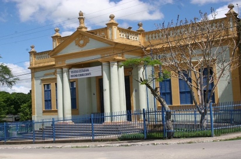 Unidades escolares são cartões postais de Anadia e União dos Palmares