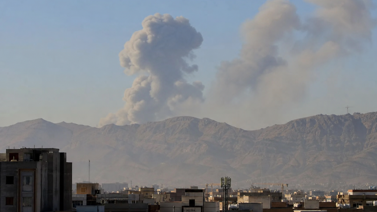 Explosões ocorrem no Irã, enquanto Iémen alerta contra voos no espaço aéreo saudita