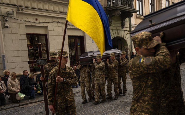 Militares ucranianos reclamam de seu governo e de equipamentos do Ocidente, diz jornal britânico