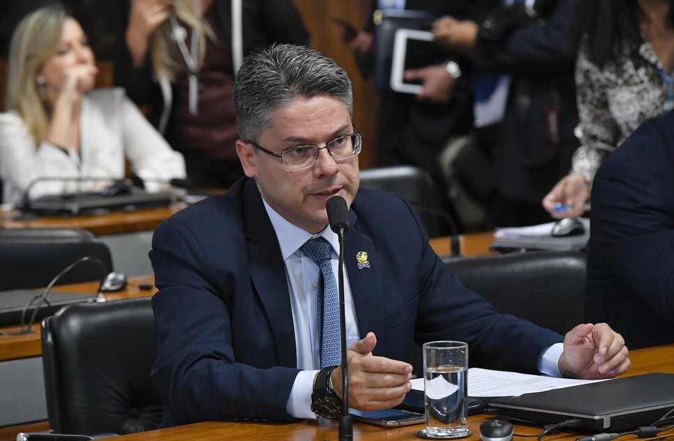 SENADOR ALESSANDRO VIEIRA / Foto: Geraldo Magela/Agência Senado 