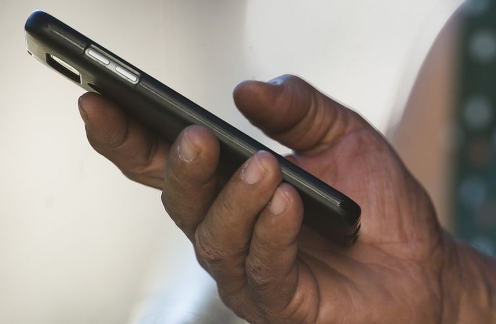 CELULAR