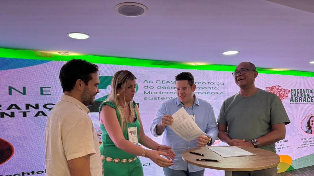 Ideral firma parceria para implantação de sistema inovador no Ceasa Alagoas durante encontro nacional