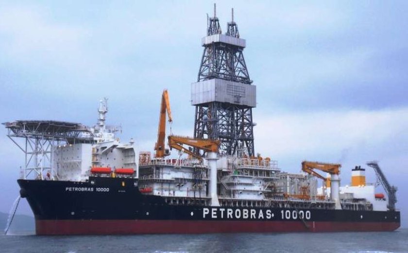 PT comprou navio-sonda ﻿que nunca extraiu uma gosta de ﻿petróleo