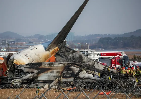 Coreia do Sul: 'Quando acordei, já tinha sido resgatado', diz sobrevivente de acidente de avião