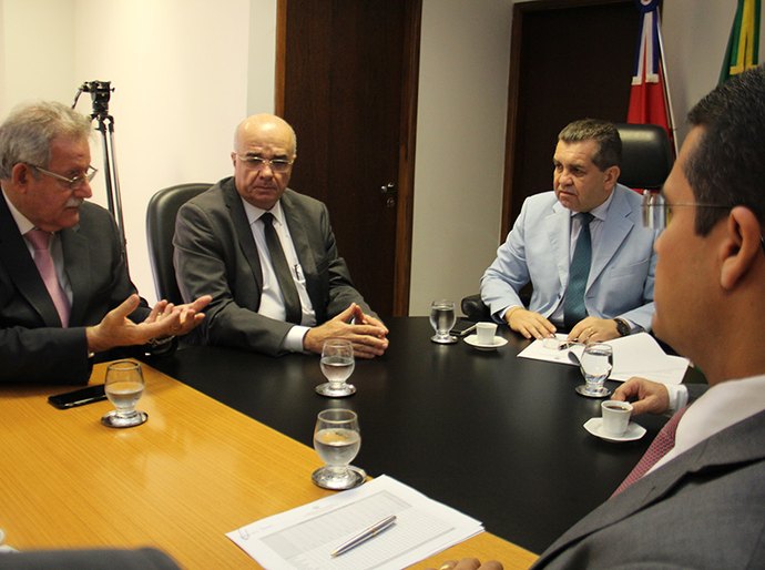 Governo propõe nomeação imediata de 150 professores da reserva técnica