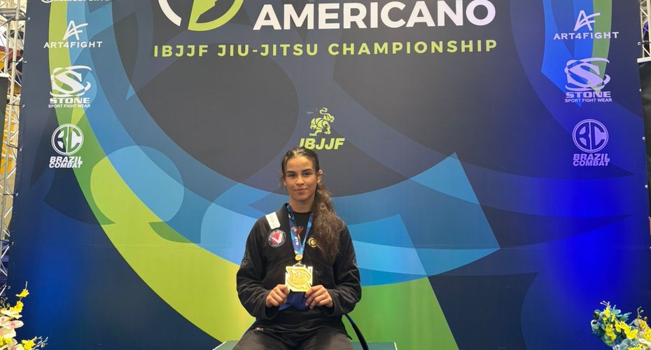 Anavivian Santos conquista ouro no Sul-Americano de Jiu-Jítsu em São Paulo