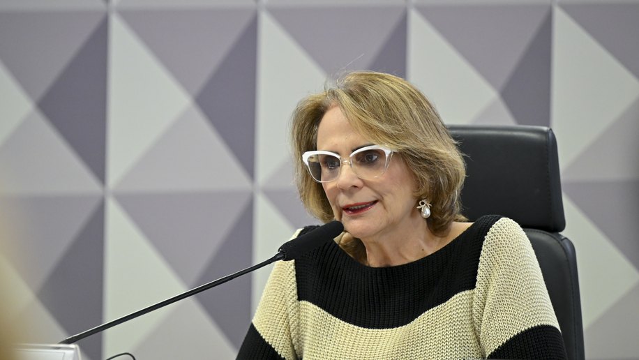 Avança no Senado projeto que facilita regularização de imóveis ocupados por igrejas e organizações sociais