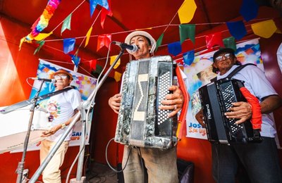 Prefeitura de Maceió leva Palco Móvel do Forró ao Conjunto José Tenório