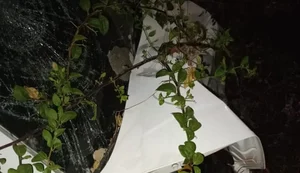 Noite de domingo: colisão entre carro e moto deixa três feridos em Craíbas; criança de 10 anos está entre as vítimas