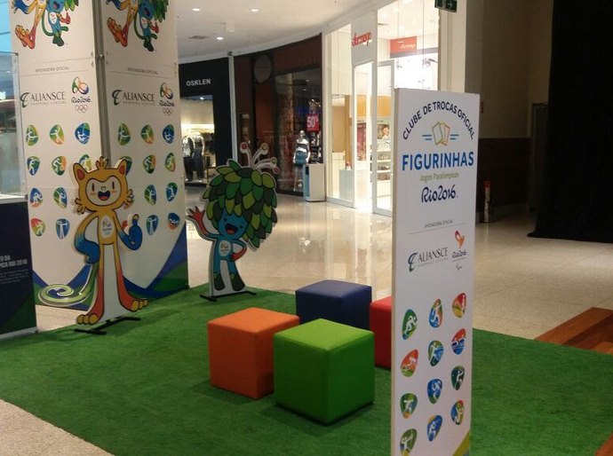 Clube de figurinhas dos jogos olímpicos Rio 2016 no Parque Shopping