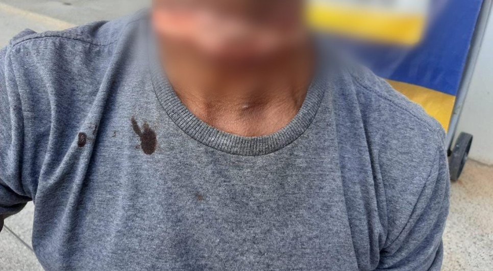 Motociclista fica ferido após enroscar pescoço com fio de internet solto em Lagarto / Foto: Foto: LagartoComoEuVejo/Reprodução