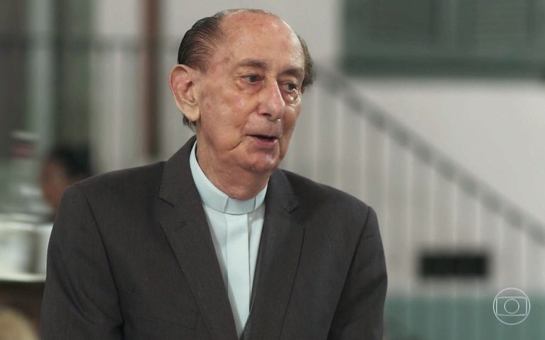 Morre José Santa Cruz, humorista de 'Família Dinossauro' e 'Zorra Total', aos 95 anos