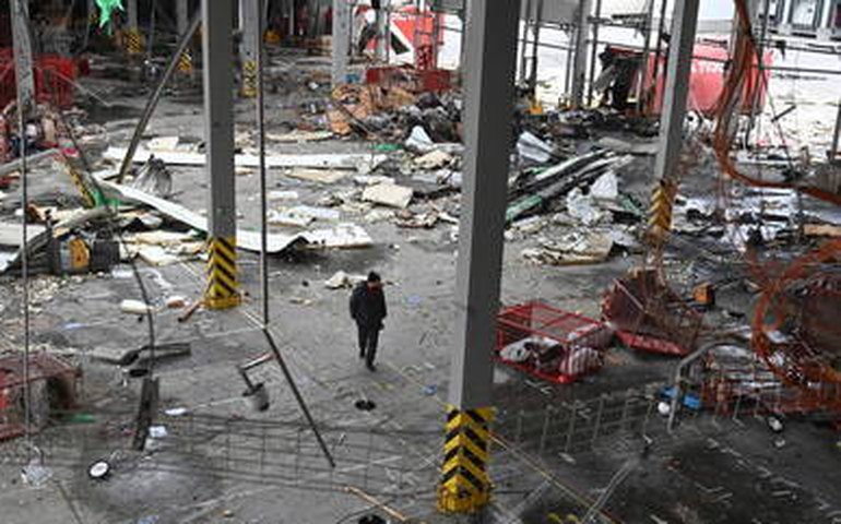 Seis morrem em ataque com foguete russo e Ucrânia relata número recorde de ataques a bomba