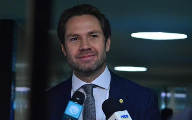 Aprovado projeto de Pedro Vilela que criando Código de Defesa do Contribuinte