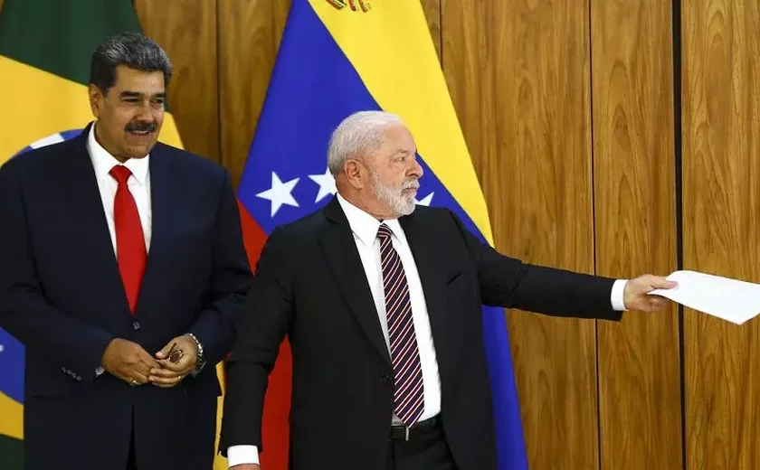 Lula e Maduro tratam de eleições na Venezuela no segundo semestre