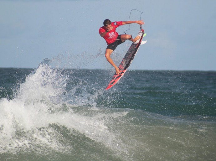 Com apoio do Governo de Alagoas, praia do Francês recebe Campeonato Alagoano e Taça Brasil de Surf