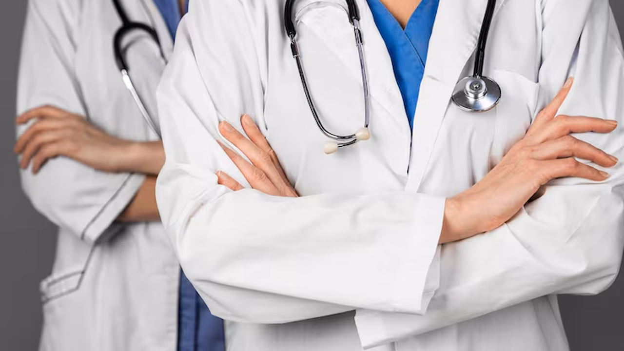 'Instabilidade regulatória': associação de universidades privadas critica revogação de edital do Mais Médicos