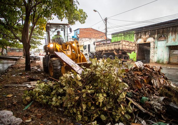 Intervenções da Prefeitura de Maceió amenizam transtornos causados pelas chuvas