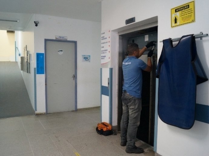 Sesau inicia manutenção de elevadores do HGE