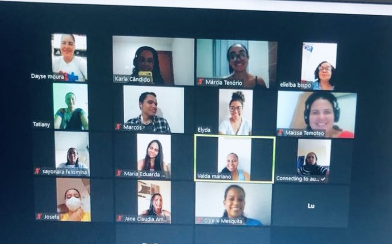 Visitadores do Primeira Infância Cidadã passam por capacitação