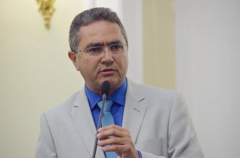 Tenório solicita relator especial para projeto que modifica o Estatuto dos PMs