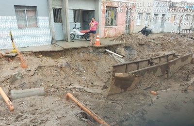 Empresa recebe 3ª notificação da Prefeitura de Penedo sobre atraso na obra de saneamento
