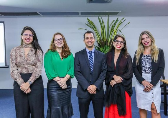 Judiciário treina equipe da Primeira Infância sobre entrega legal