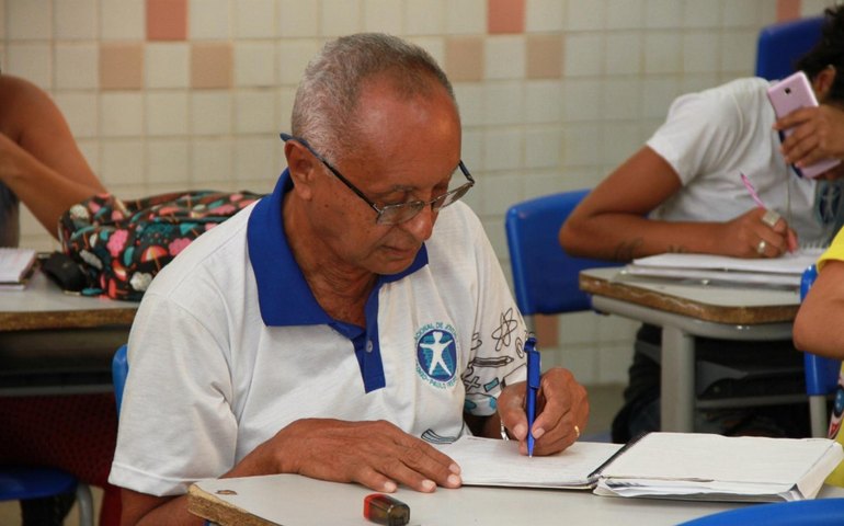 Parceria disponibiliza 120 vagas em cursos profissionalizantes em Arapiraca