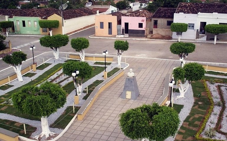 Ex-prefeito de Carneiros prestou contas sem documentos obrigatórios e MPC/AL opina pela rejeição