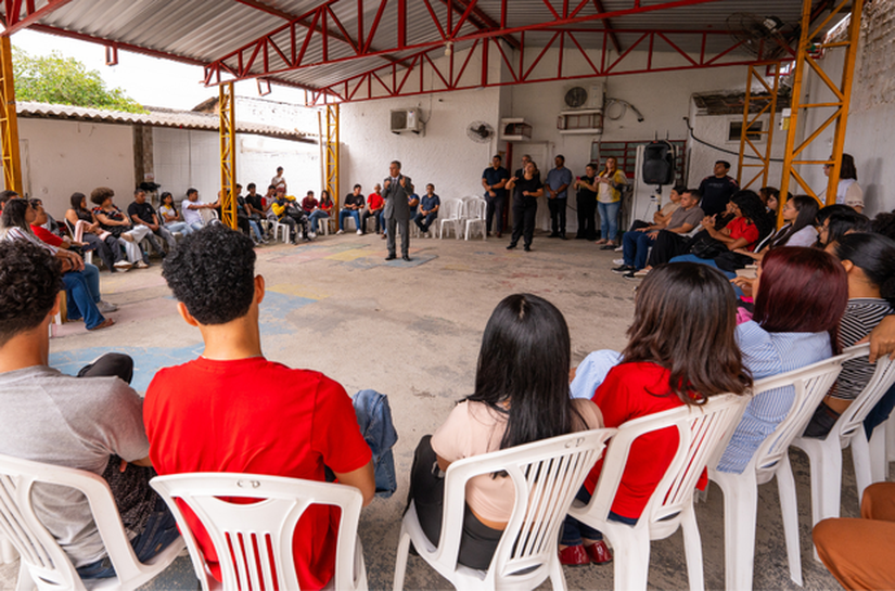 TRE/AL integra projeto de educação para a cidadania com OAB e universidade
