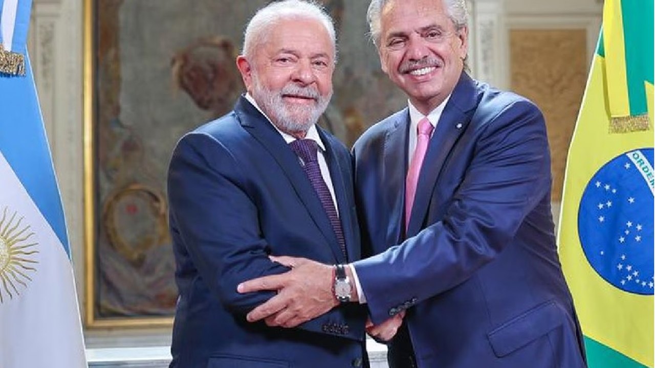 Lula e Fernández fecham novo embaixador; Maduro cancela encontro em Buenos Aires