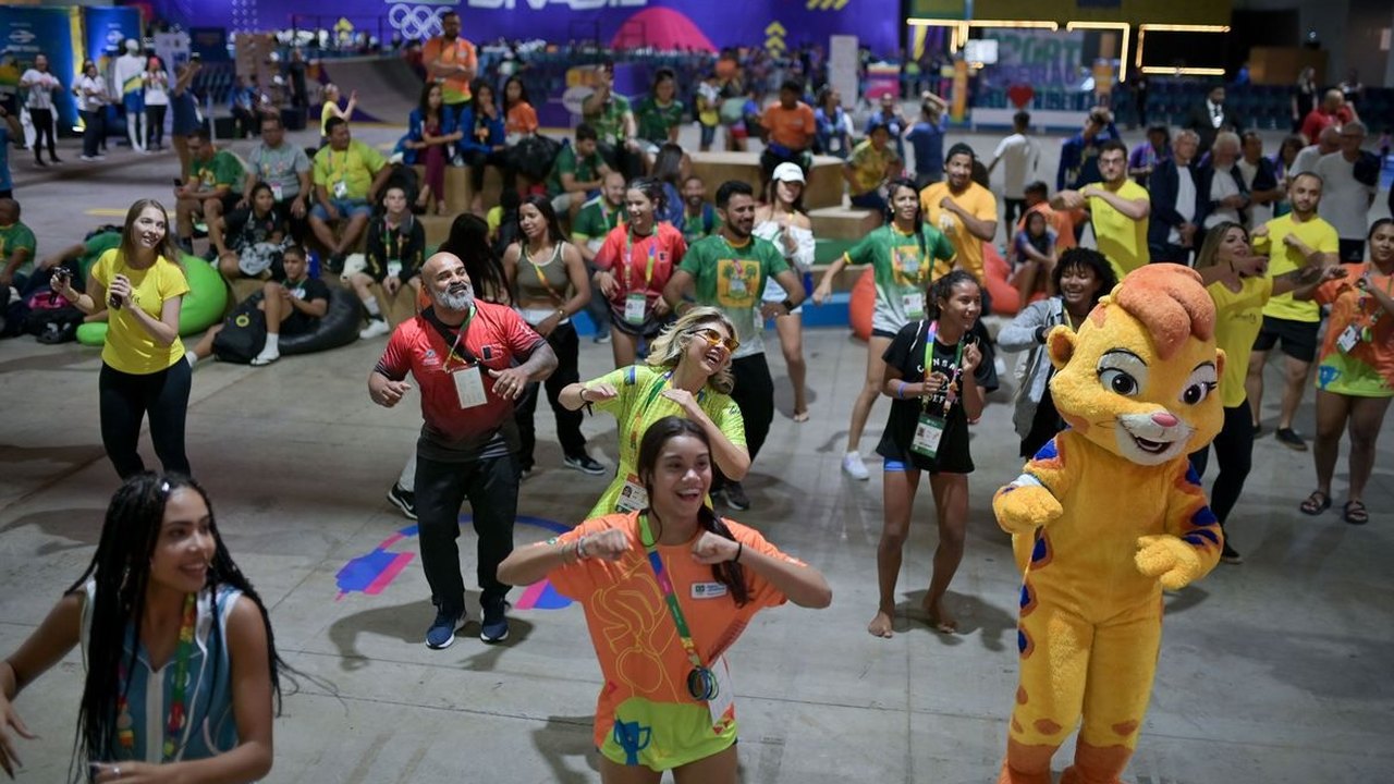 Nos Jogos da Juventude, espaço para atletas mescla esporte e educação