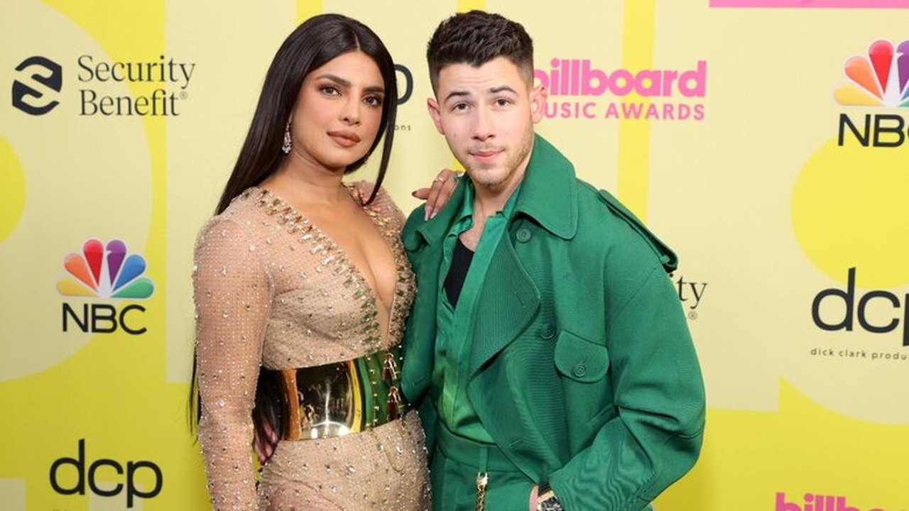 Priyanka Chopra e Nick Jonas anunciam nascimento do primeiro filho