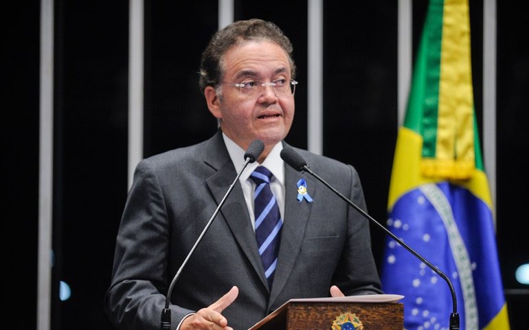 Relator da reforma tributária no Senado propõe transição de IBS mais suave