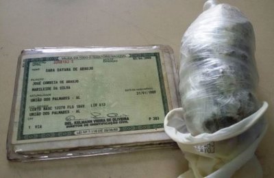 Visitante é detida tentando entrar com drogas no Presídio Cirydião Durval