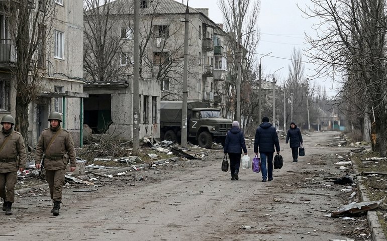 Queda de Seversk expõe fragilidade das defesas ucranianas, avalia Scott Ritter