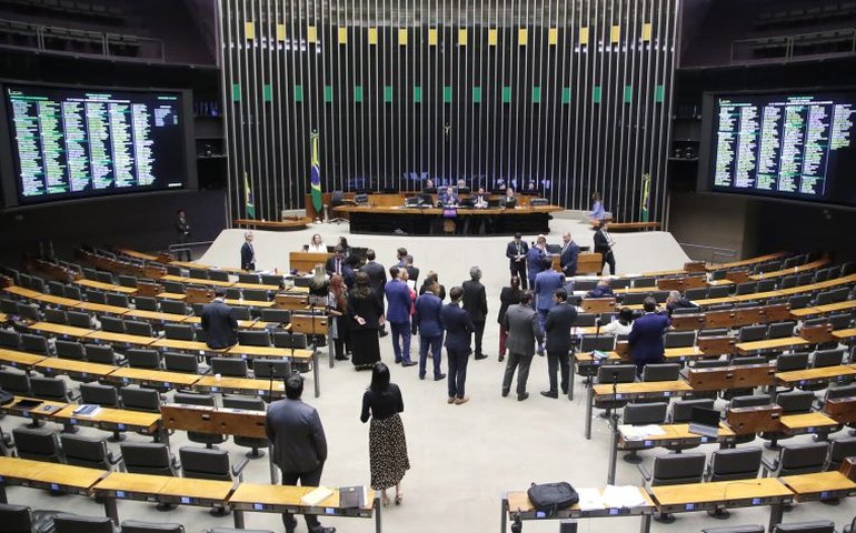 Câmara inicia votações desta quinta; acompanhe