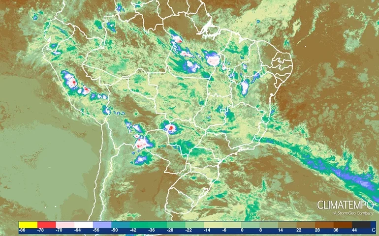 Fenômeno ZCAS provoca tempestades em cinco estados neste fim de semana