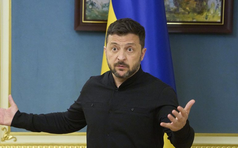 Zelensky enfrenta impasse ao condicionar eleições a cessar-fogo na Ucrânia