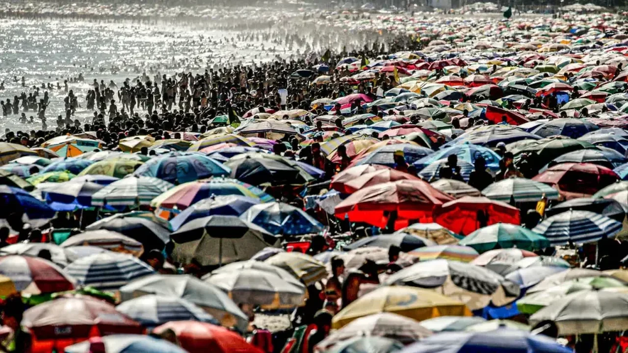 Torcedores do Boca relatam emboscada em praia no Rio: 'Levaram bolsas, nos bateram com cadeiras, com paus'