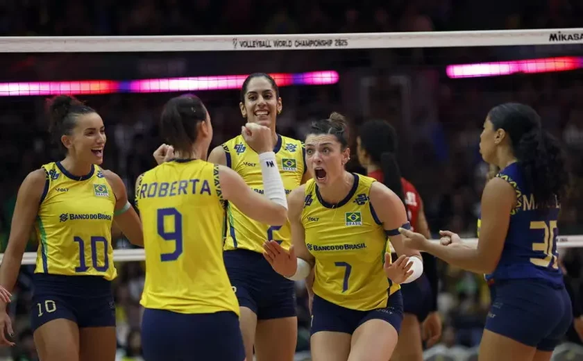 Brasil busca virada e segue vivo no Mundial de Vôlei feminino