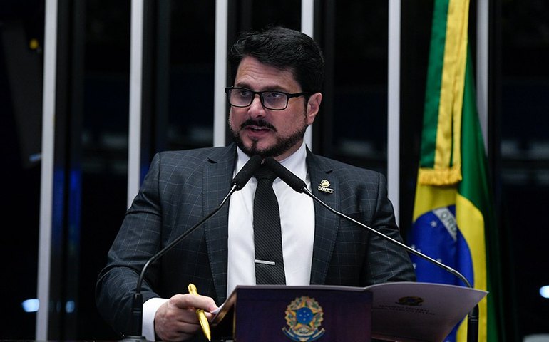 Marcos do Val reclama da suspensão de suas contas nas redes sociais