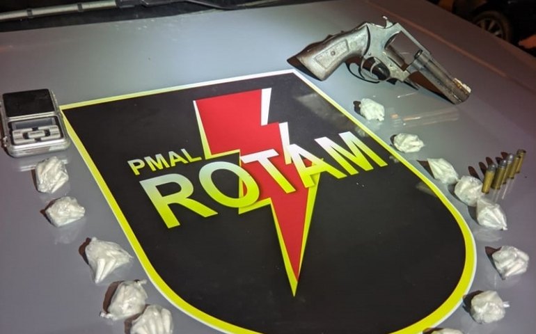 Batalhão de Rotam apreende drogas e uma arma de fogo em Maceió